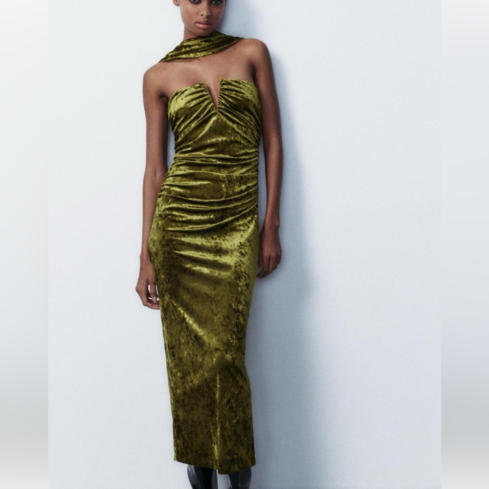 ZARA Elegant Olive Green Velvet Dress